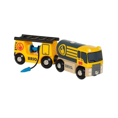 brio-tankbil-med-vogn-