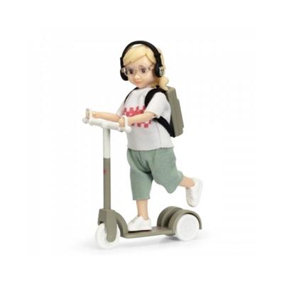 lundby-blind-dukke-med-loebehjul-pige-