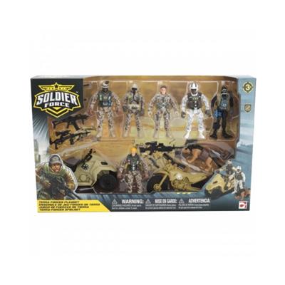 soldier-force-angrebs-kampvogn-med-sne-camouflage-