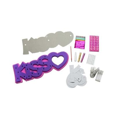 trendy-lights-kiss
